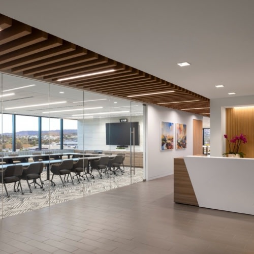 recent Amwins Offices – Woodland Hills office design projects