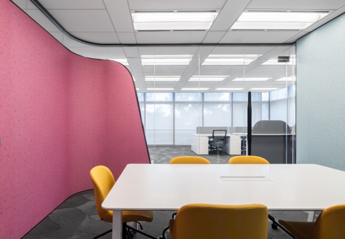 Hangzhou Innovation Incubation Center at The Four Seasons of West Lake - Hong Kong - 10