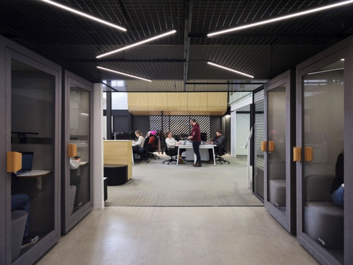 Plus Company Offices - Toronto - 17