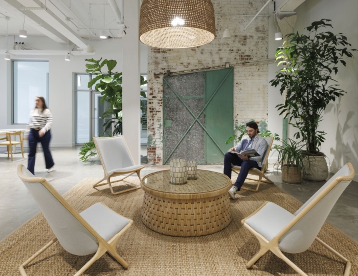 Southern Tide Offices - Greenville - 3