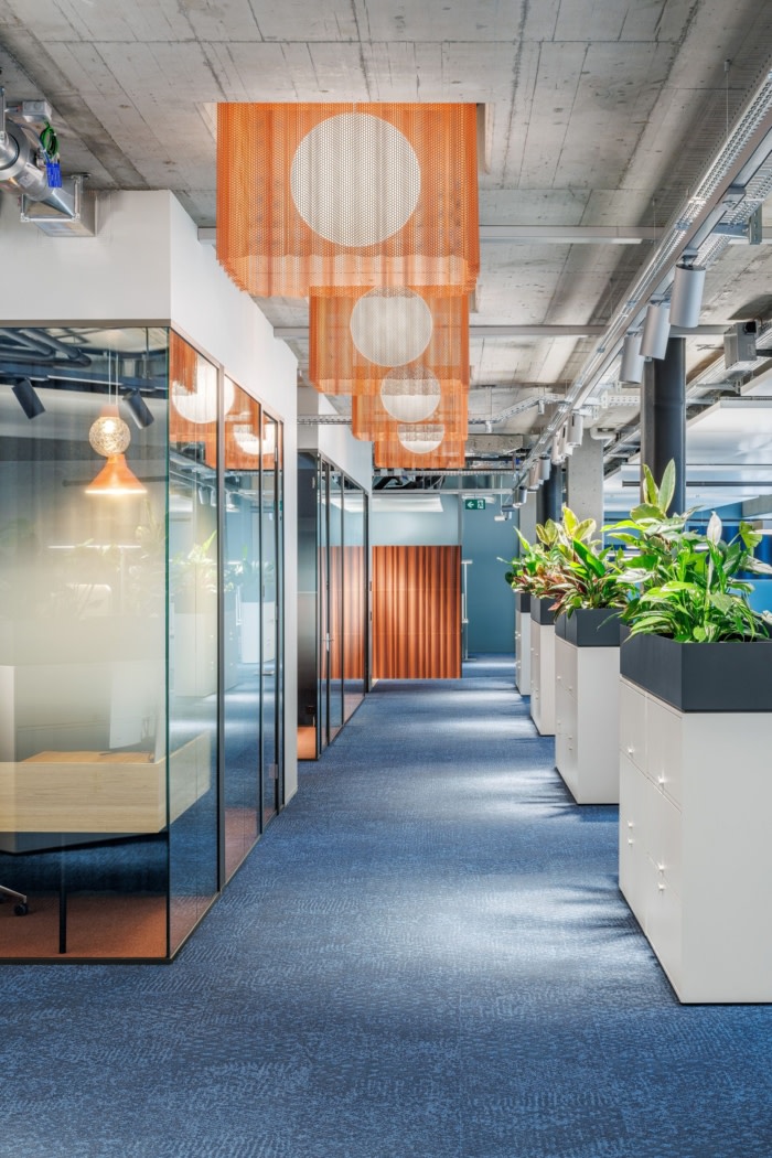 Zuger Kantonalbank Offices - Baar - 2