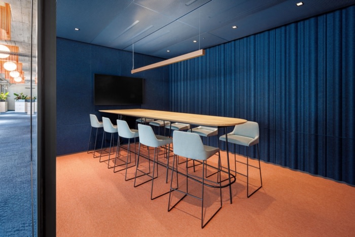 Zuger Kantonalbank Offices - Baar - 7