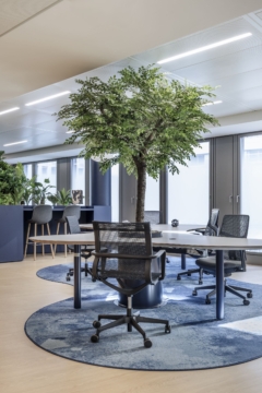 ArianeGroup Offices - Paris Task Chair in ArianeGroup Offices - Paris