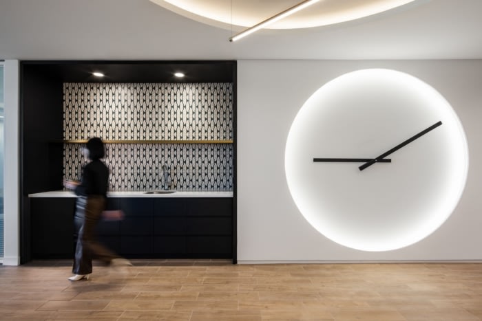 Confidential Financial Services Company Offices - Vancouver - 6