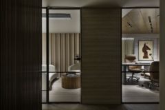 KNS Securities Offices - Ahmedabad Task Chair in KNS Securities Offices - Ahmedabad