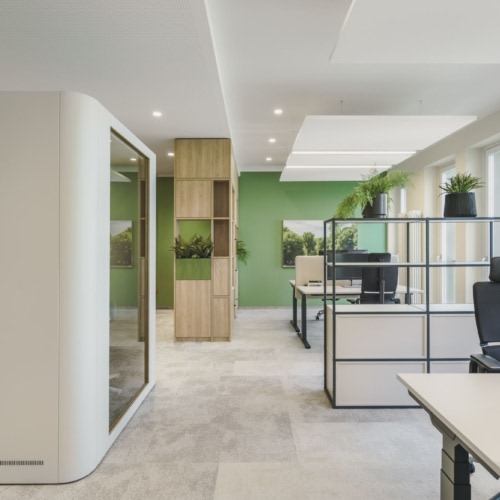 recent LBImmoWert and BayernLB Offices – Berlin office design projects