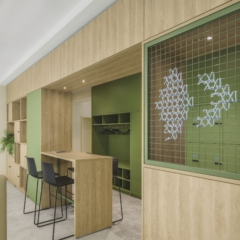 High Table in LBImmoWert and BayernLB Offices - Berlin