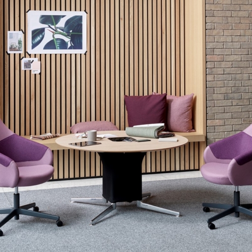 Ad-Lib Work Lounge - 0