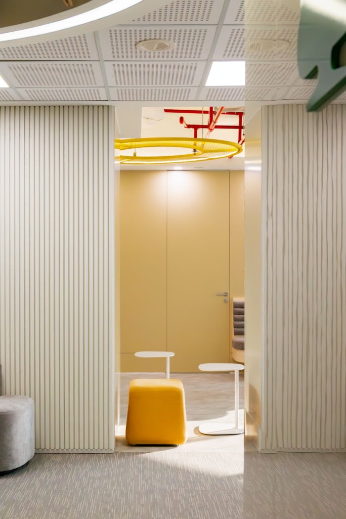 Cathay United Bank Offices - Hanoi - 3