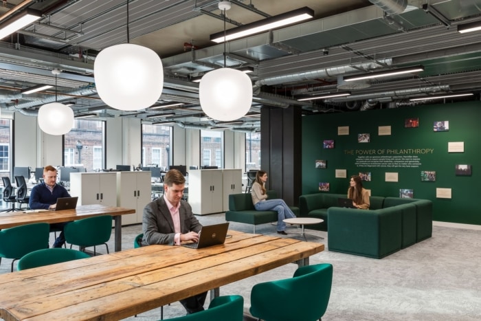 Macmillan Cancer Support Offices - London - 7