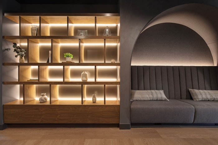 samdesk Offices - Edmonton - 12