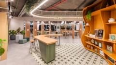 Low Stool in Stone Offices - Sao Paulo