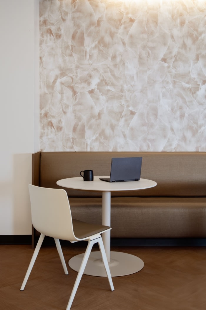 Western Partitions, Inc. Offices - Lake Oswego - 6