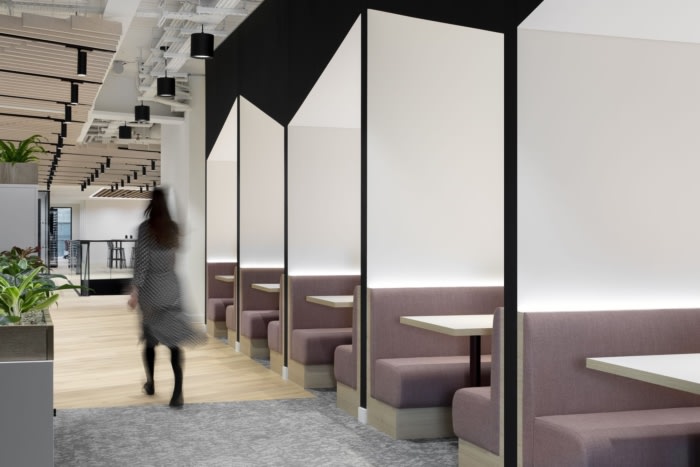 Acrisure Offices - London - 11