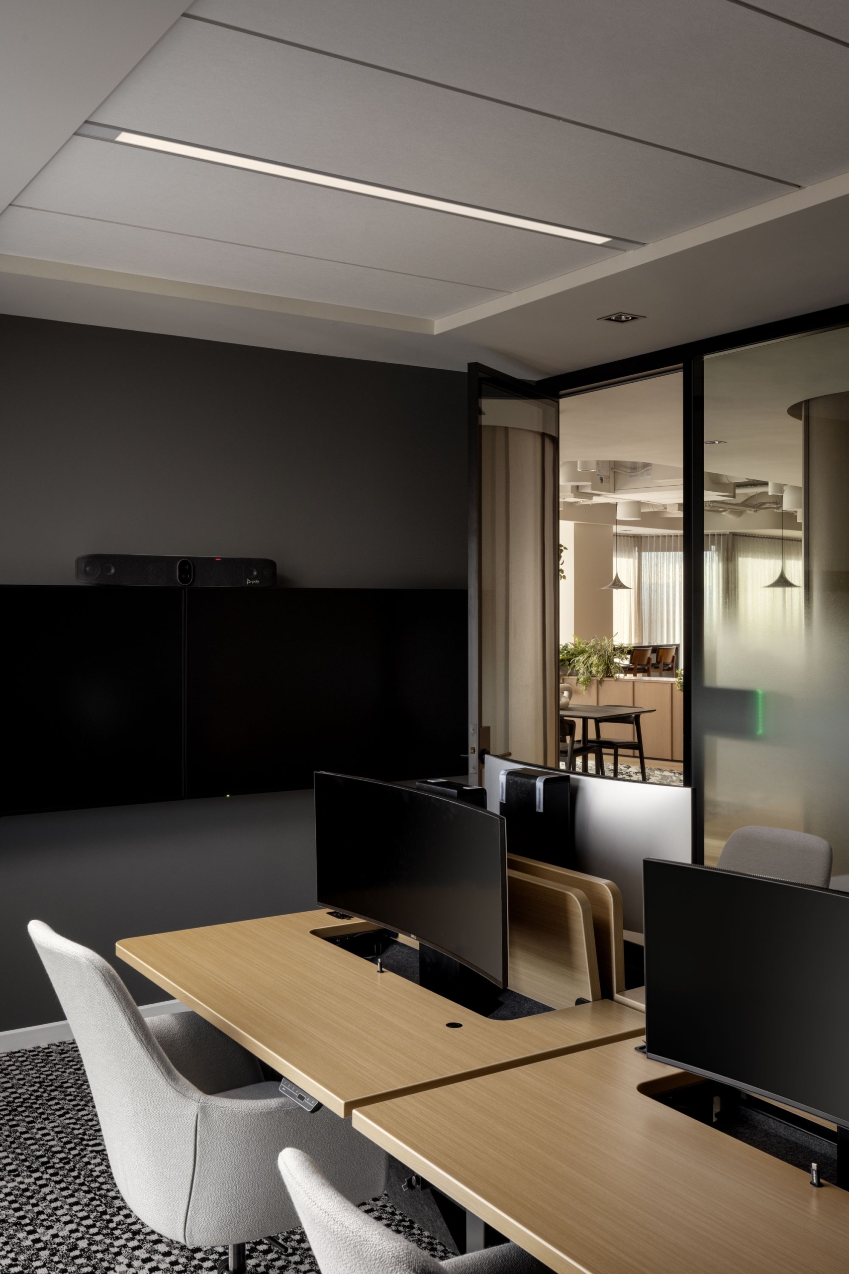 Boston Consulting Group Offices - Calgary | Office Snapshots