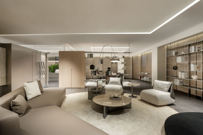 Max Show Office & Sales Center – Ningbo