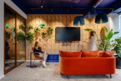 Sofas / Modular Lounge in BorgWarner Offices - Krakow