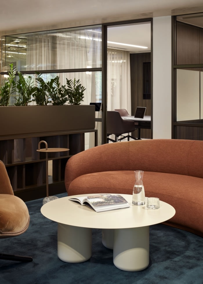 Business Hub at 150 Lonsdale Street - Melbourne - 3