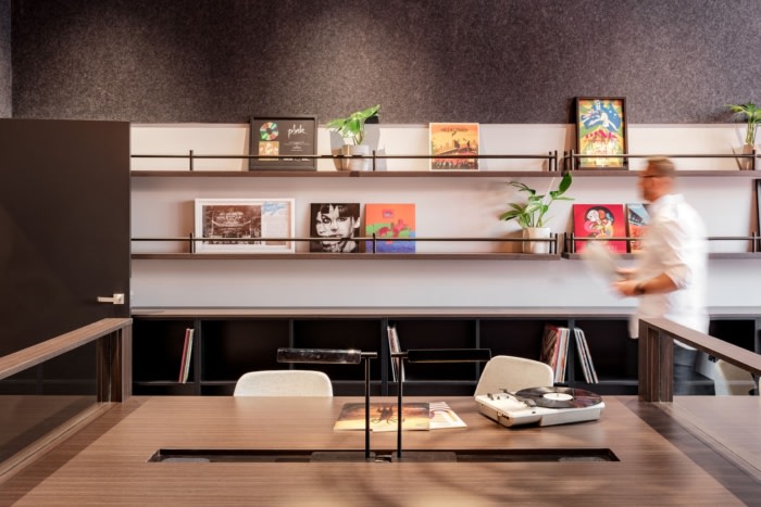 Global Entertainment Company Offices - Melbourne - 8