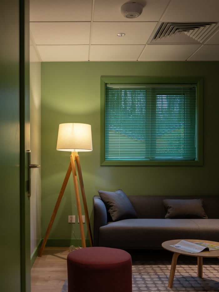 Western Academy of Beijing Middle School Office – Beijing