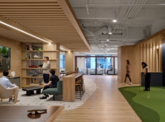 Sofas / Modular Lounge in Aquatic Capital Offices - Chicago