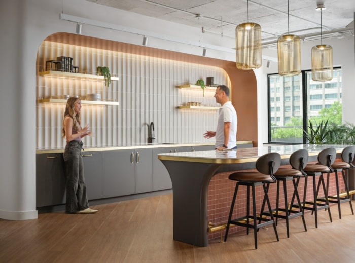 Federal Realty Investment Trust Amenity Suite - Washington DC - 2