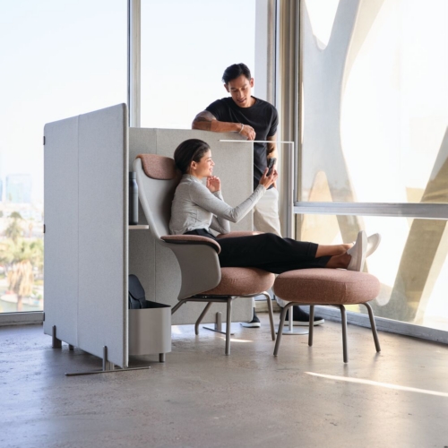 Aarea Lounge Chair - 0