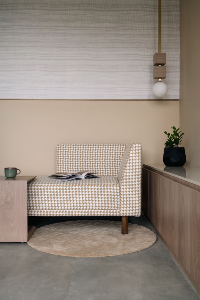 Studio A-ware & Manoj Dubal Associates Offices - Mumbai - 10