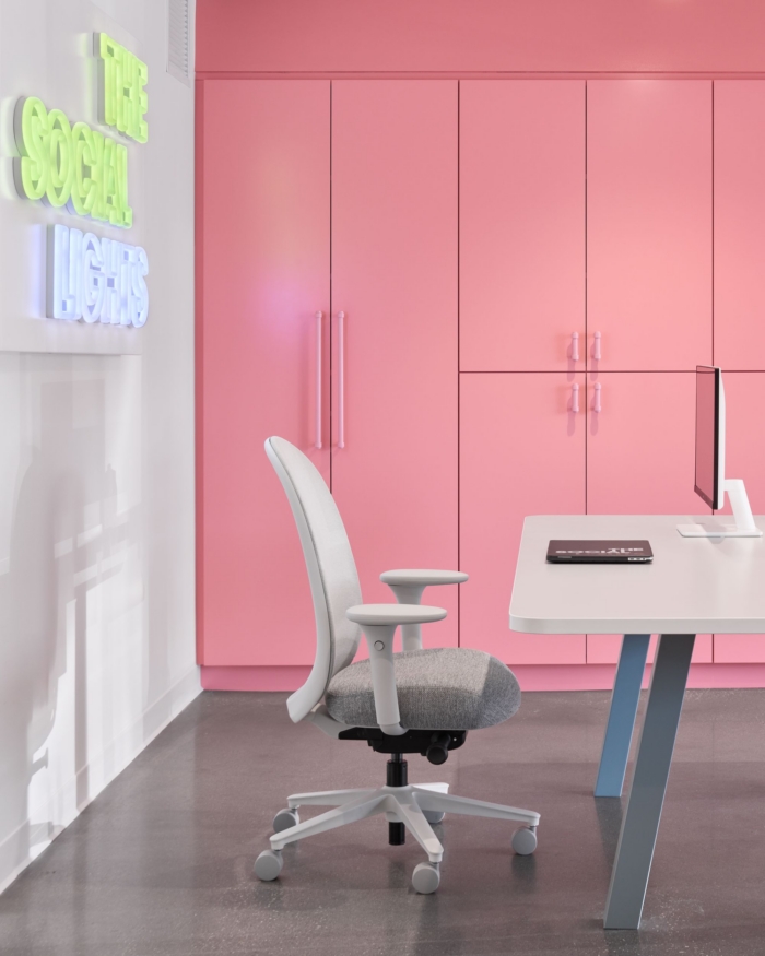 The Social Lights Office - Minneapolis - 16