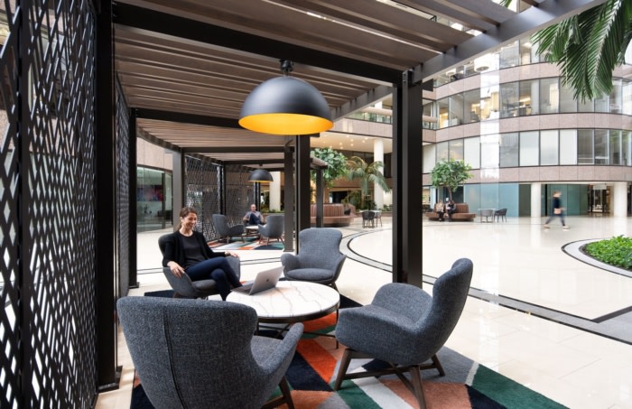 Urban Centre Leasing Office and Amenity Spaces - Tampa - 3