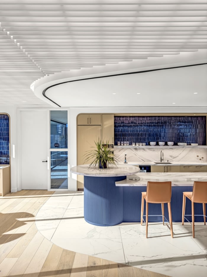 Confidential Legal Office - Los Angeles - 8