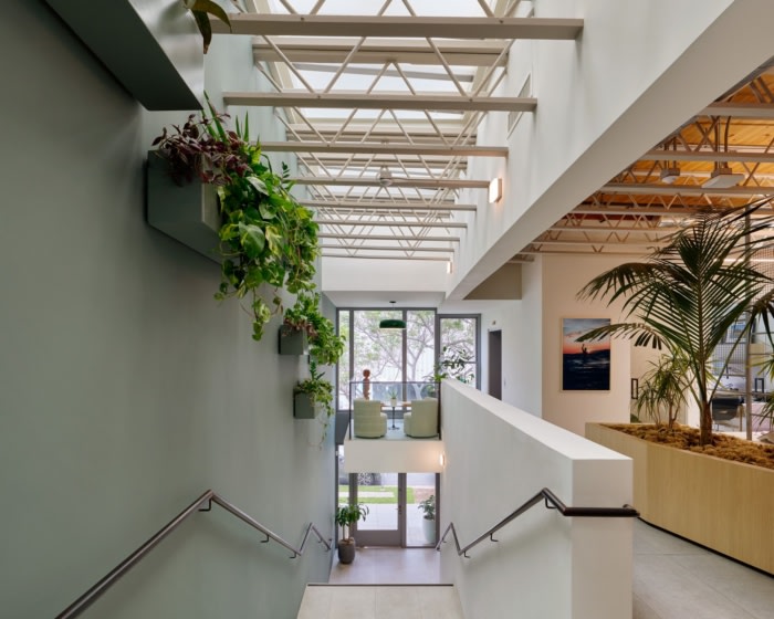 Dedeaux Properties Office - Santa Monica - 6