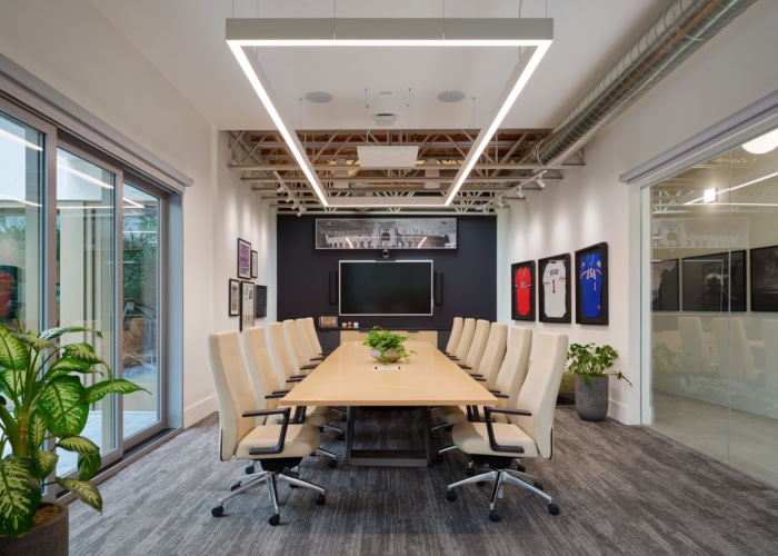Dedeaux Properties Office - Santa Monica - 8