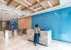 Reception / Waiting Area in Dogus Otomotiv Offices - Istanbul