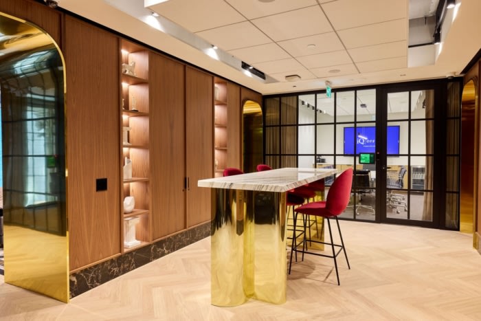 iQ Offices - Toronto - 17