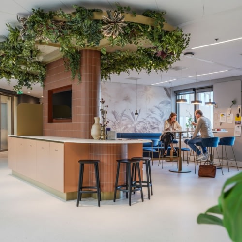 recent KPMG Meijburg & Co Offices – Amstelveen office design projects