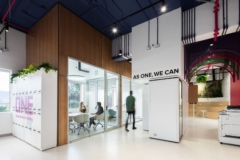 Colorful Exposed Ceiling - Strict 1 in Ocean Network Express Offices - San José