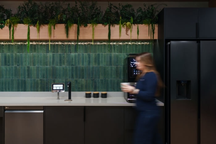 Schneider Electric Offices - London - 6