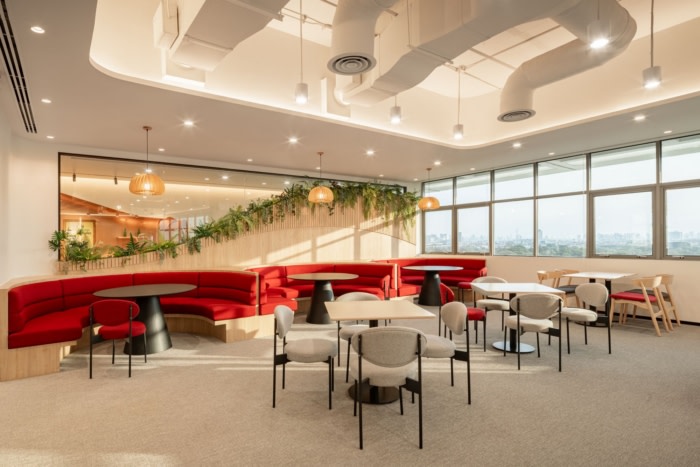 ThaiNamthip Coca-Cola Offices - Bangkok - 14