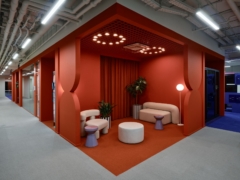 Sofas / Modular Lounge in Yandex Office 3 - Moscow