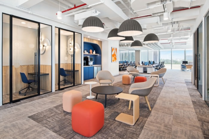 Yas Holding Offices - Abu Dhabi - 4