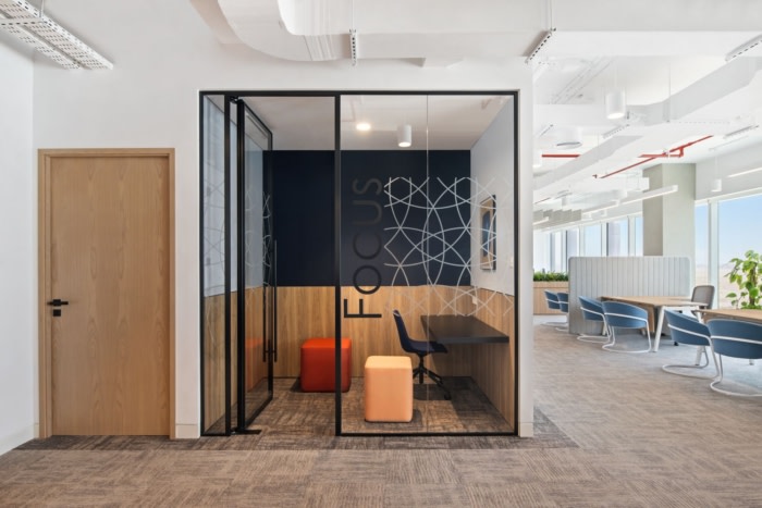Yas Holding Offices - Abu Dhabi - 11