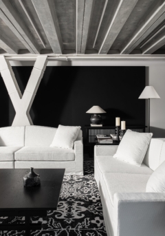 Sofas / Modular Lounge in CCD/Cheng Chung Design Offices - Tokyo