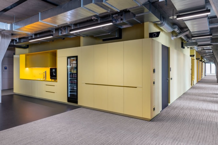 Confidential Consulting Company Offices - Berlin - 12