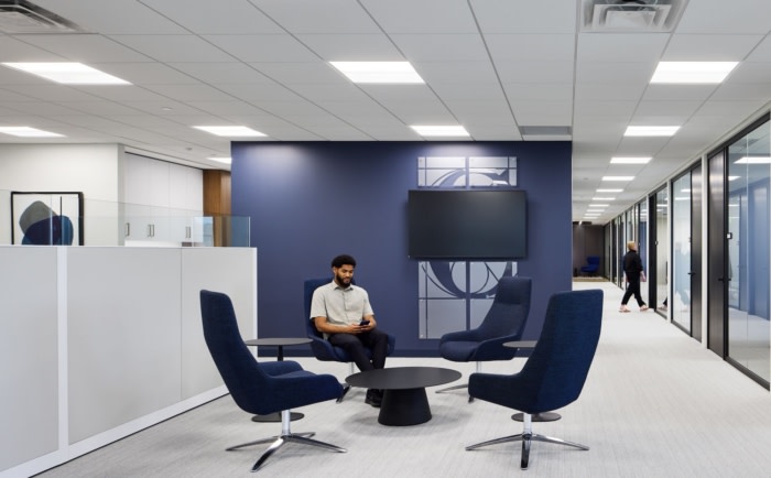 Confidential Financial Services Company Offices - Minnetonka - 4