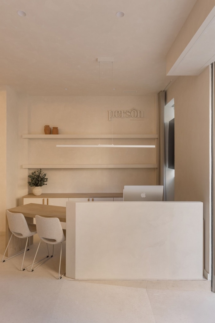 Person Inmobiliaria Ruzafa Offices - Valencia - 4