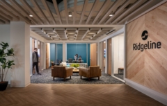 Sofas / Modular Lounge in Ridgeline Offices - San Ramon