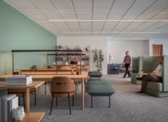 Sofas / Modular Lounge in Hill Physicians Medical Group Offices - San Ramon