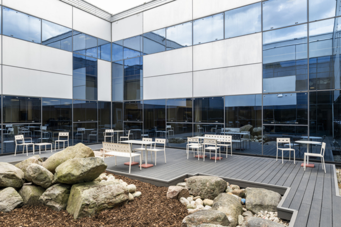 Smiths News Offices - Swindon - 16