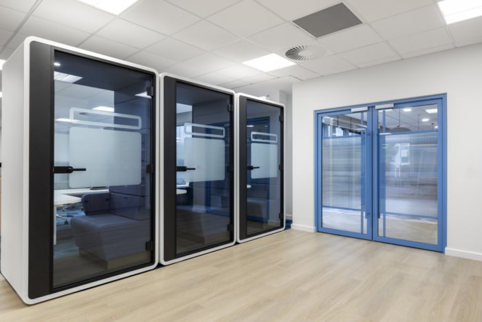 Smiths News Offices - Swindon - 13